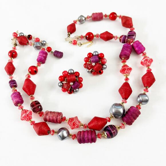 Vintage Jewelry - Vintage JAPAN Purple Pink & Silver Beaded Necklace & Earring Set